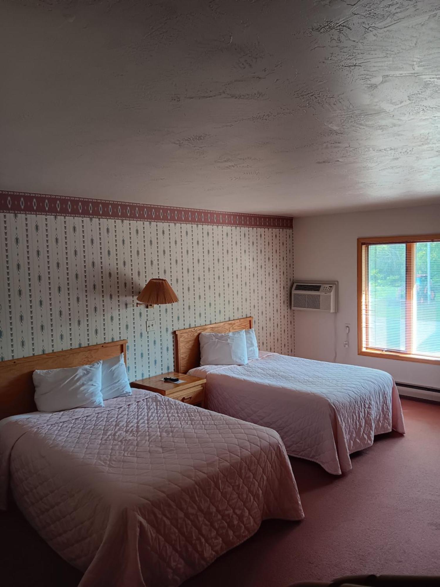 White Birch Inn Стерджен-Бей Экстерьер фото
